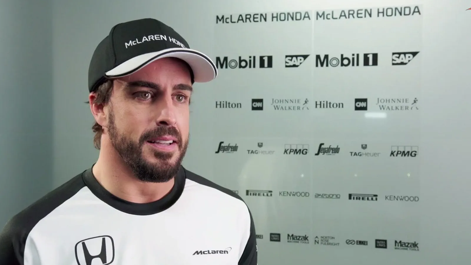 Alonso é liberado pela FIA para voltar a correr no GP da Malásia