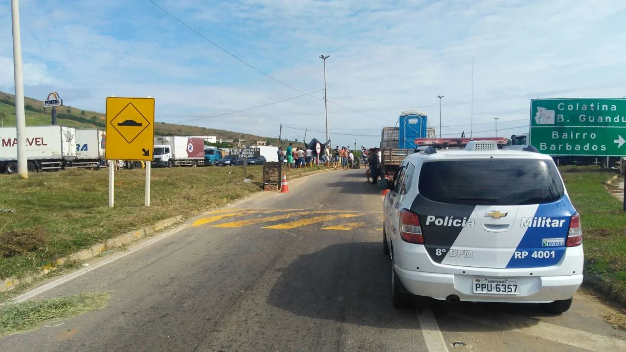 Manifestação de caminhoneiros chega em 15 pontos de rodovias do Espírito Santo