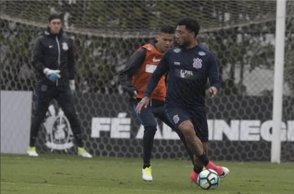 Corinthians pode enfrentar o Vasco sem quatro titulares