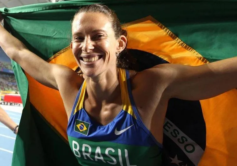 Fabiana Murer e semifinais de esportes coletivos são os destaques do Brasil no Pan nesta quinta