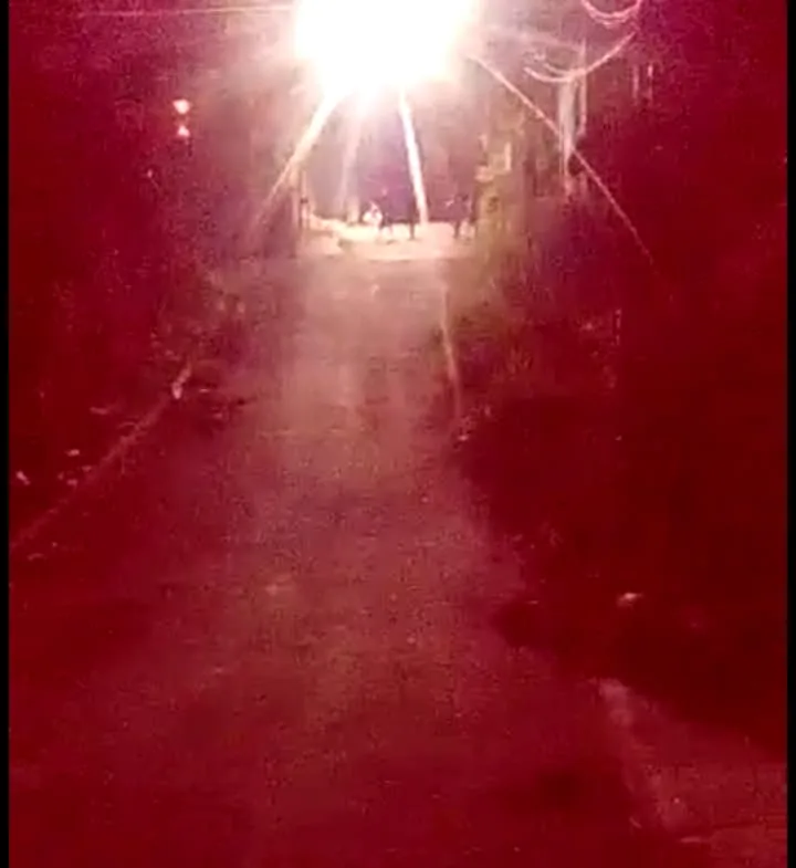 Ruas de bairro em Guarapari continuam sem iluminação