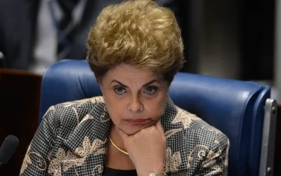 Defesa de Dilma pede mais prazo para análise de material enviado pela PF ao TSE