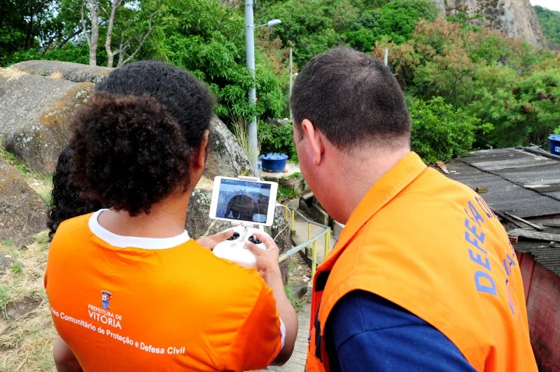 Ação Defesa Civil com Drone no Morro do Jaburu