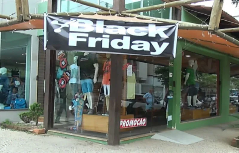 'Clientes' aproveitam Black Friday e na hora de pagar anunciam assalto em Jardim da Penha