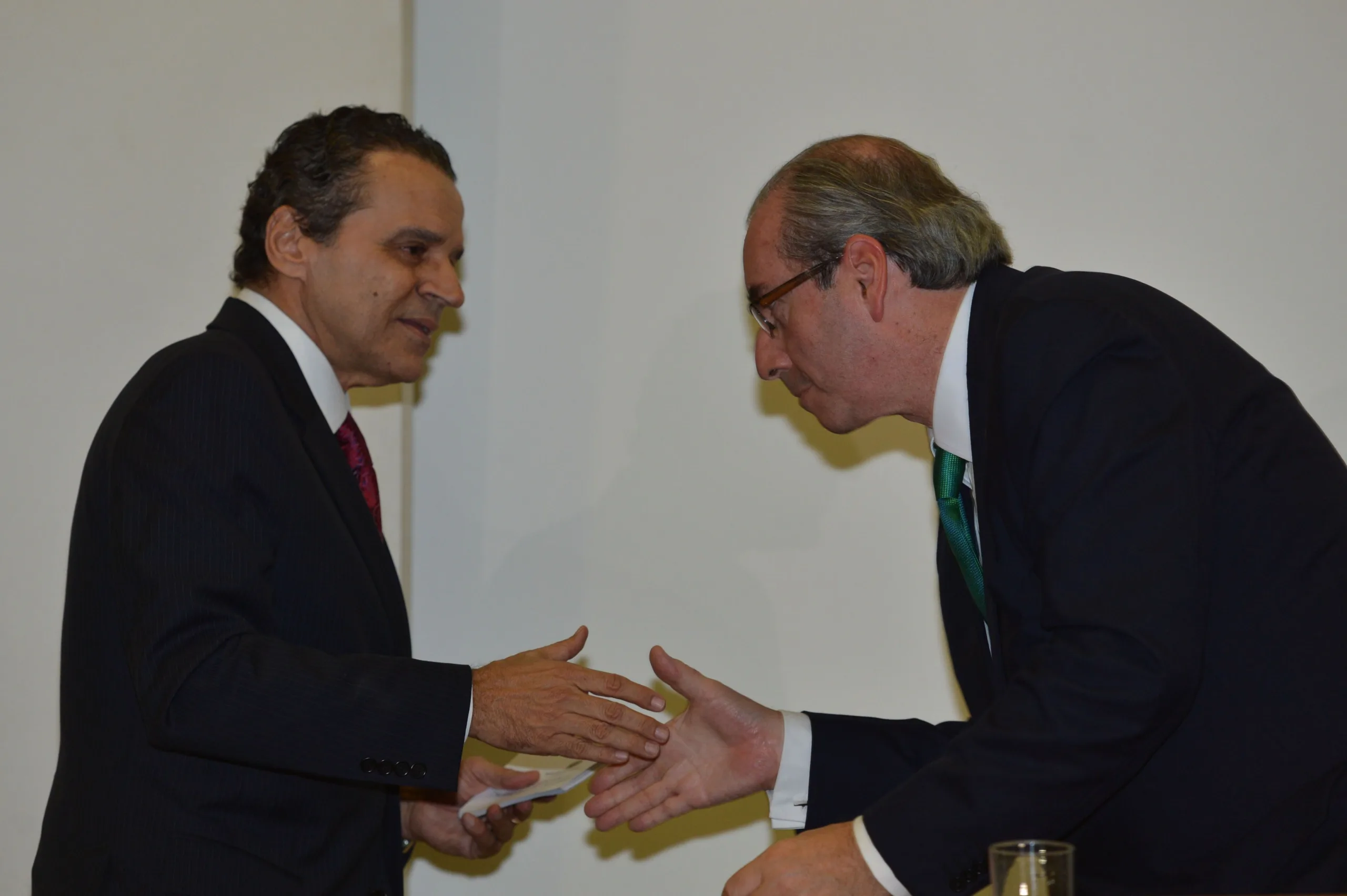 Transmissão de cargo no Ministério do Turismo entre Vinicius Lages e Henrique Eduardo Alves. Presença do presidente da Câmara, Eduardo Cunha (Fabio Rodrigues Pozzebom/Agência Brasil)