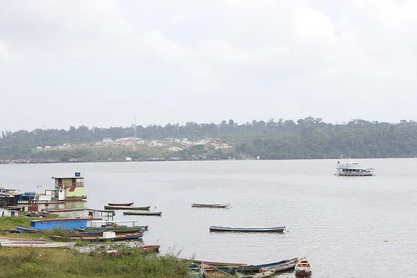 Ao menos sete pessoas morrem em naufrágio de embarcação no Pará