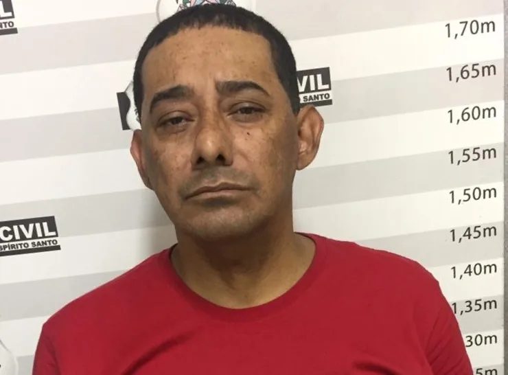 Homem que se passava por policial é preso em Vila Velha após cometer mais de 10 furtos na GV