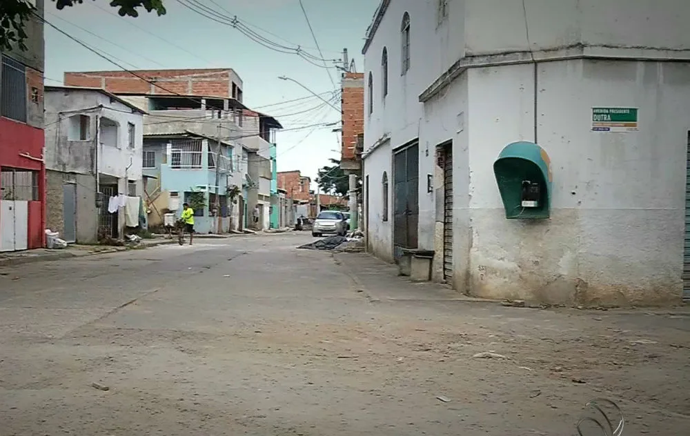 Atiradores matam dois homens da mesma família e deixam um baleado na Serra