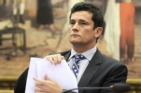 Vou defender afastamento de ministros se a denúncia for consistente, diz Moro