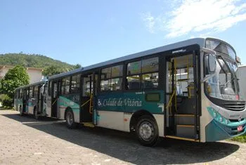 Ônibus adaptado para deficiente físico