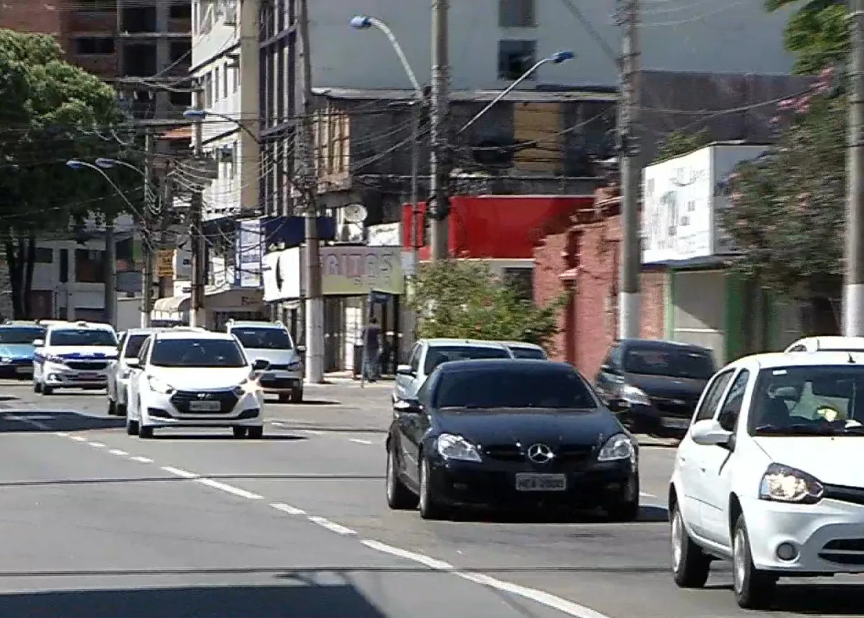 Morador de rua é agredido com barras de ferro e madeira em VV