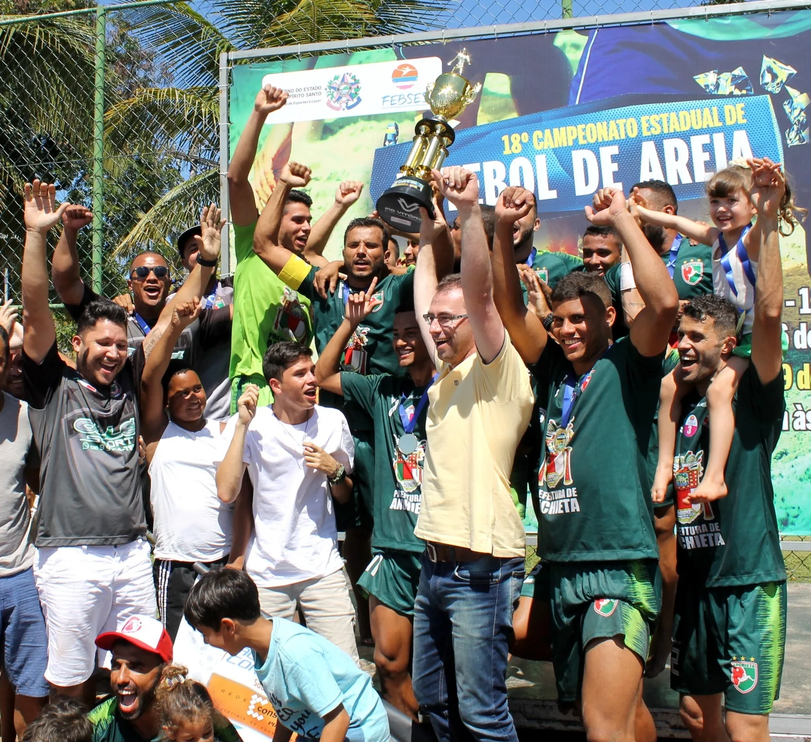 Anchieta é tetracampeão no beach soccer masculino e vice no feminino