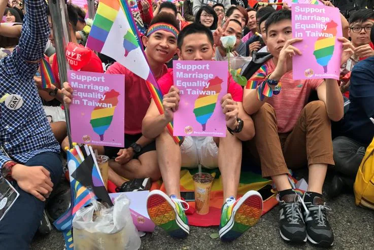 Taiwan se torna o primeiro país da Ásia a legalizar o casamento gay