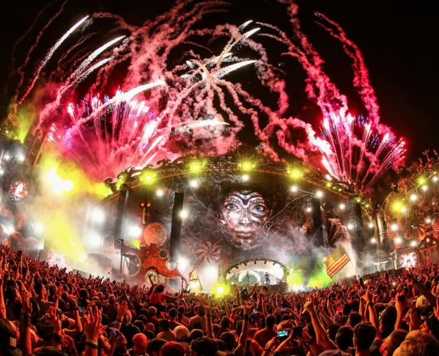 Homem morre durante Tomorrowland em São Paulo