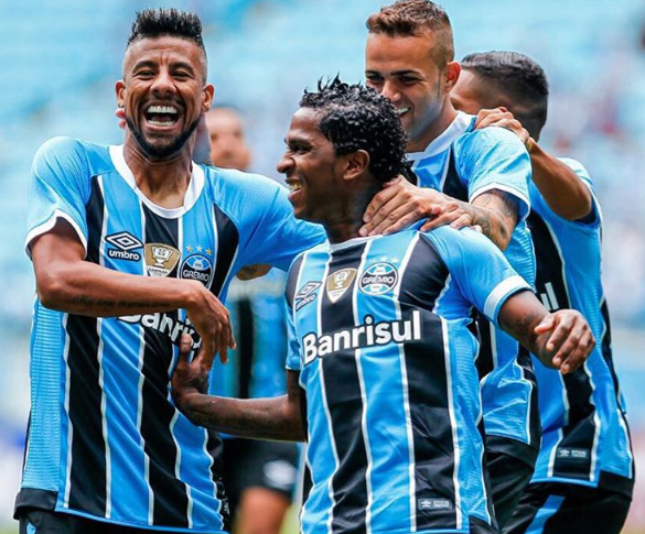 Grêmio goleia Guaraní-PAR e fica perto de vaga na Libertadores