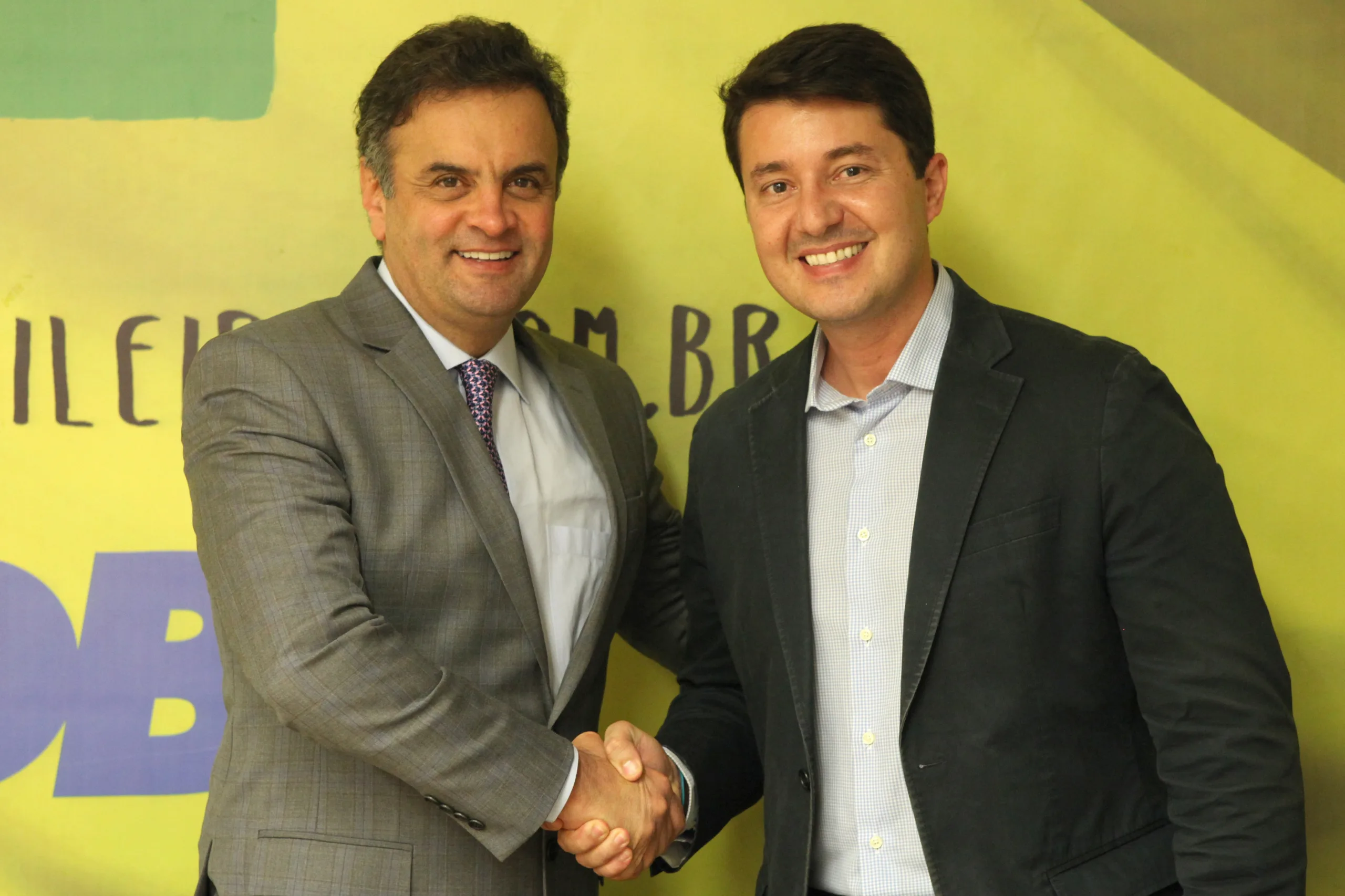 PSD lança movimento "Aécio Grande" em Vitória