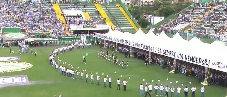 Cerimônia na Arena Condá termina com muita emoção e participação popular