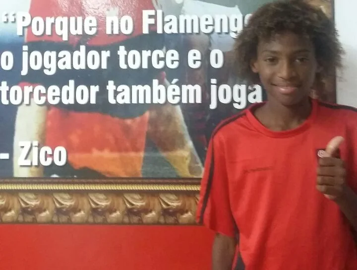 Embaixada Fla Cachoeiro faz ‘vaquinha’ para ajudar pequeno atleta a realizar sonho