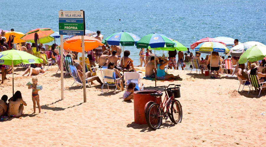 Pretende ir à praia? Saiba quais pontos estão próprios para banho na Grande Vitória