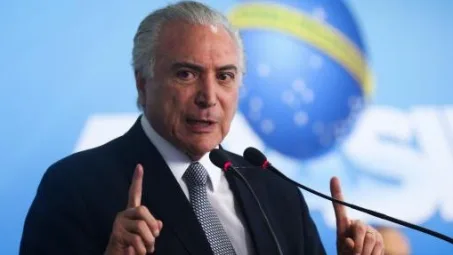 Temer vê 2017 com boas notícias na economia e diz que País vive 'reerguimento'