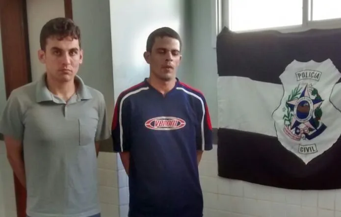 Dupla é presa pela Polícia Civil com quase três quilos de crack em Itapemirim