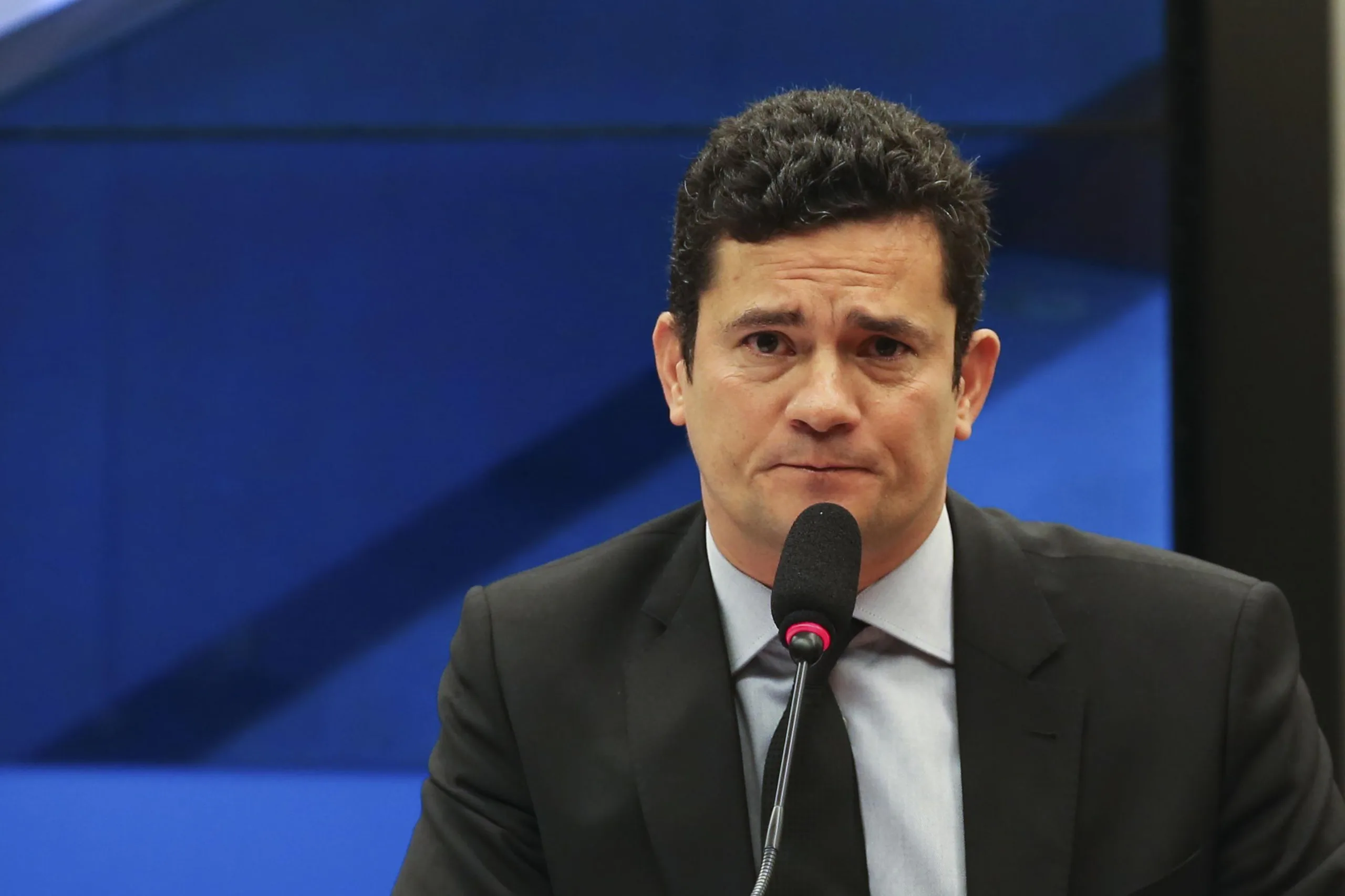 Brasília – O juiz federal Sérgio Moro, responsável pela Operação Lava Jato na primeira instância da Justiça Federal do Paraná, defendeu hoje (4), na Câmara, a revisão das penas mínimas aplicadas em casos de corrupção (José Cruz/Agência Brasil)