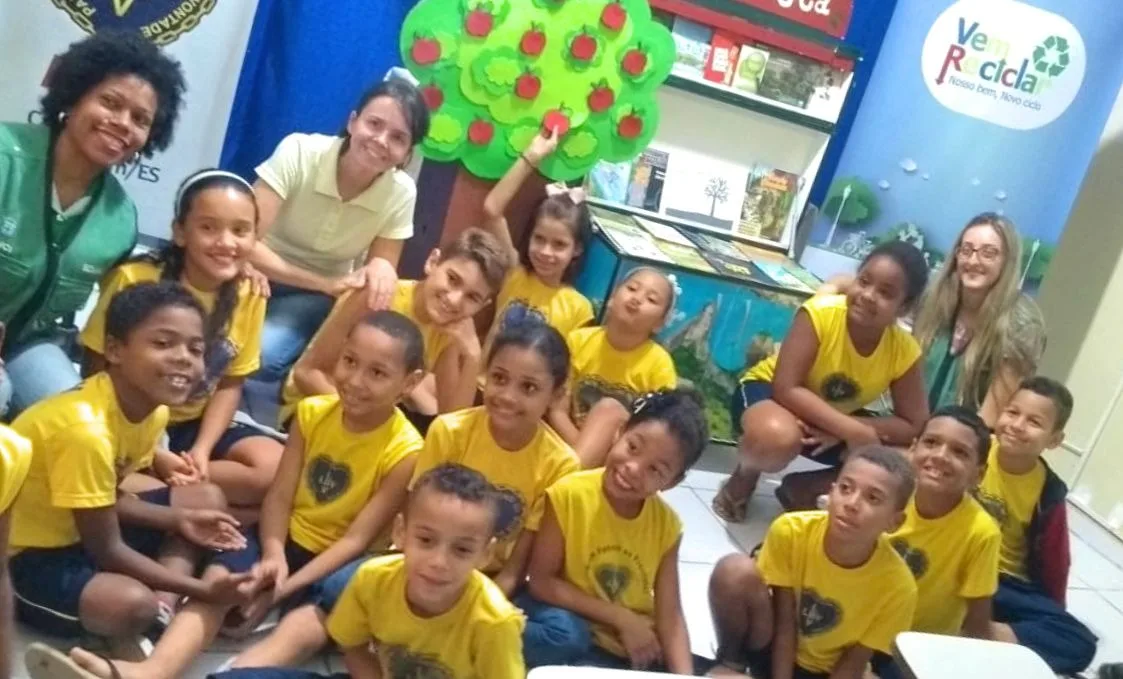 Caixa Ecológica é apresentada em centro social de Cachoeiro