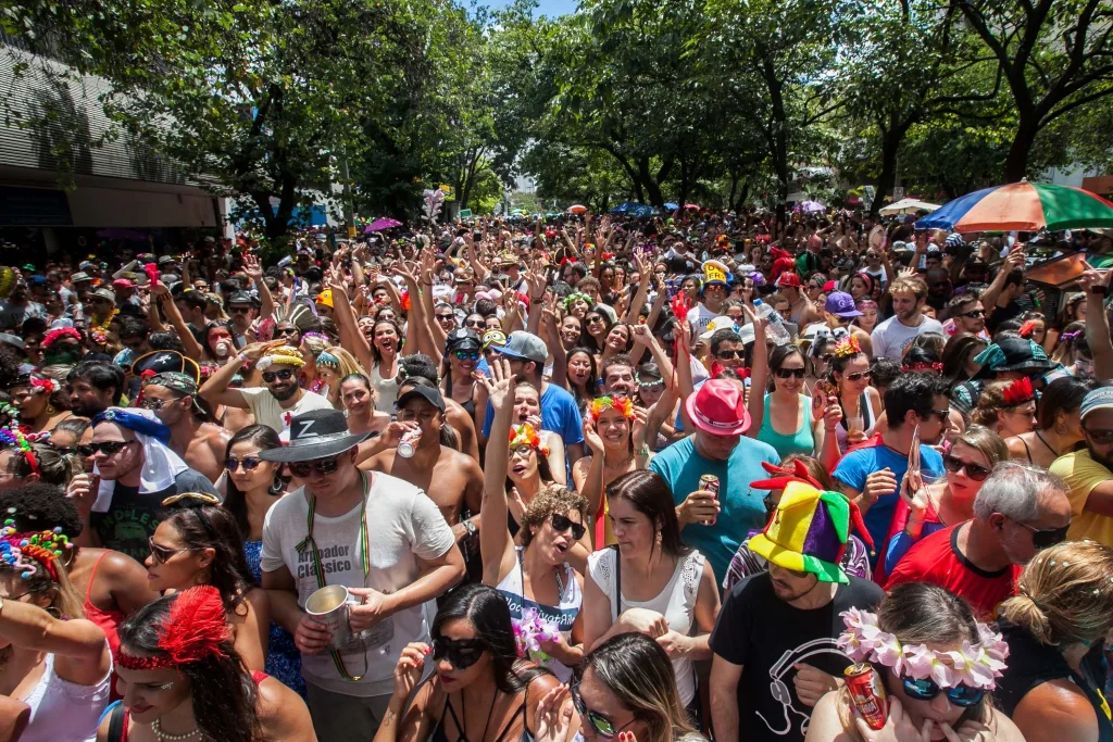 Carnaval 2024: blocos já começam a desfilar em Cariacica no fim de semana