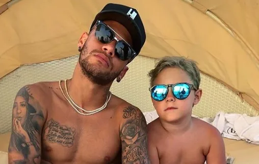 Neymar e Davi Lucca estrelam campanha de Dia dos Pais