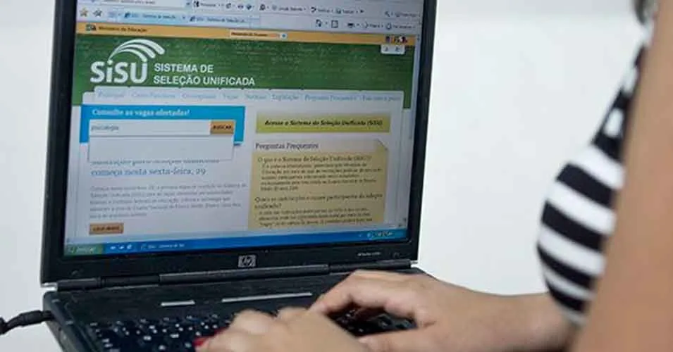 Estudantes têm até esta sexta-feira para participar da lista de espera do Sisu