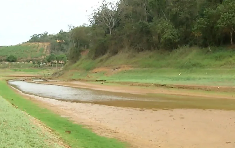 Chuva ajuda a aumentar nível dos rios, mas racionamento de água continua na Grande Vitória