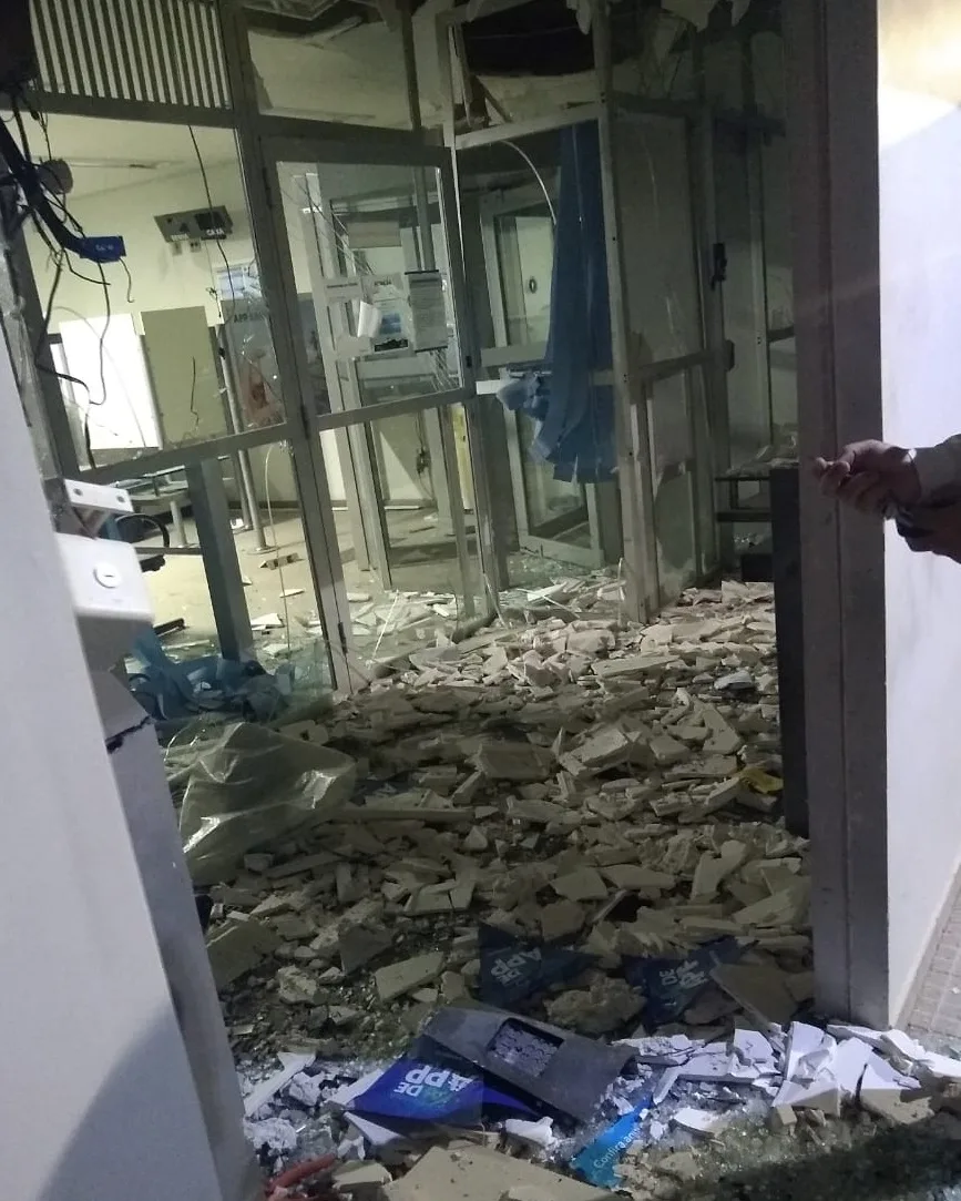 VÍDEO | Criminosos explodem caixa eletrônico em Aracruz, mas não levam dinheiro