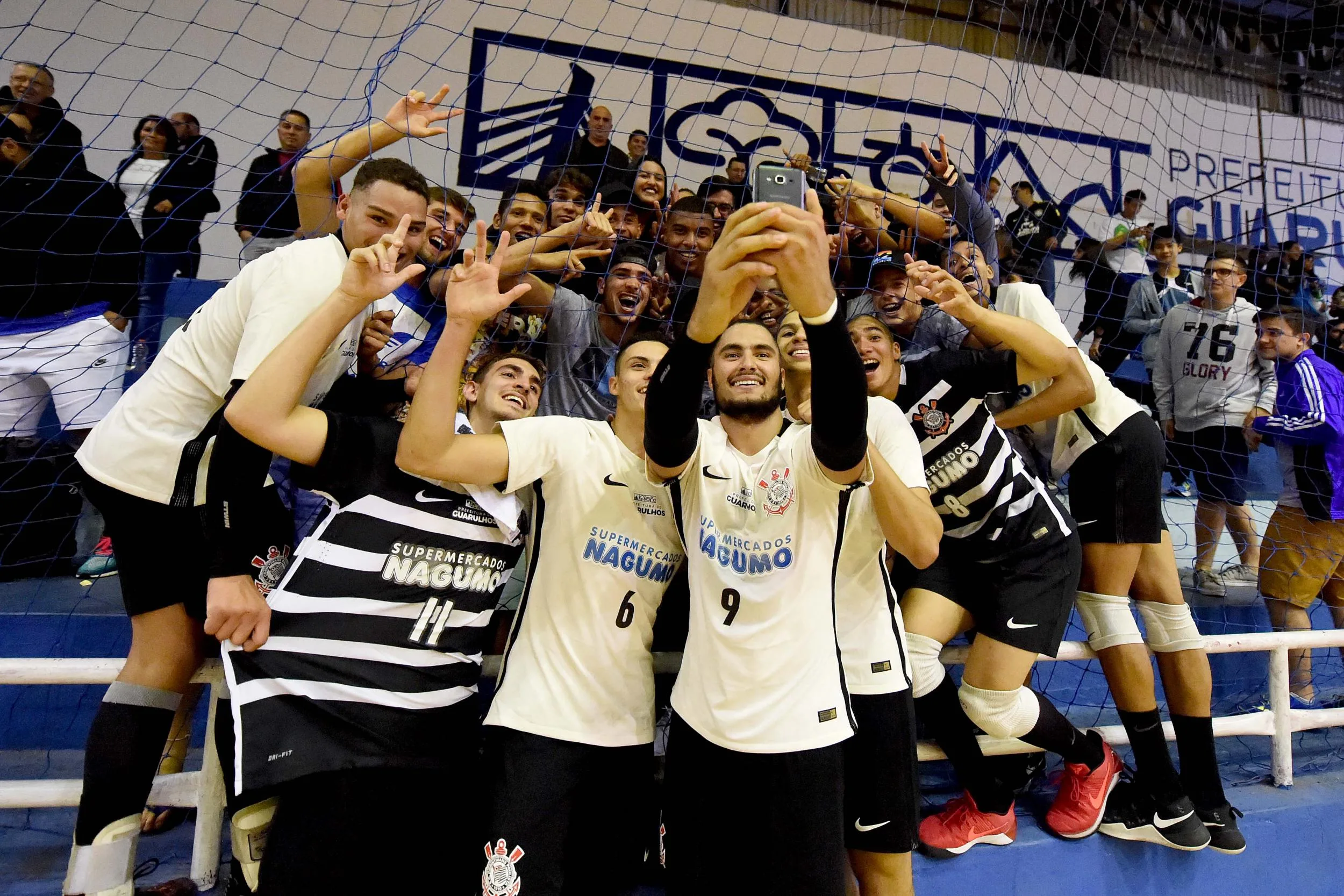 Corinthians/Guarulhos e Taubaté decidem título do Paulista masculino de vôlei