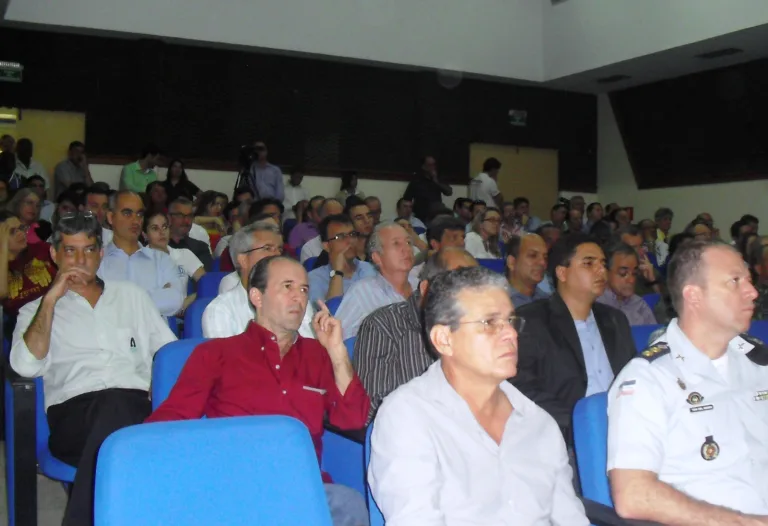 Cachoeiro de Itapemirim recebe apresentação do projeto da ferrovia Vitória-Rio