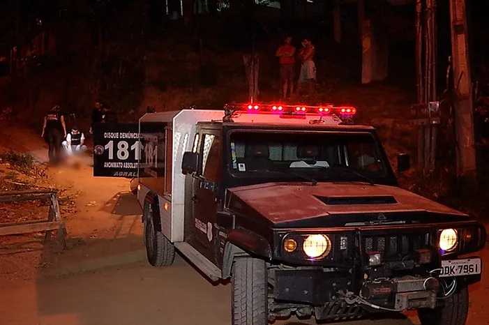 Homem é executado à queima roupa com cinco tiros em Cariacica