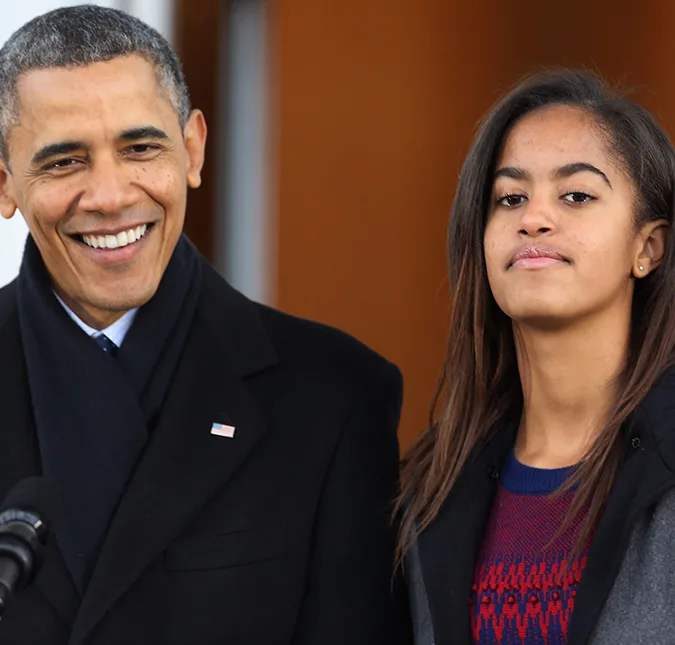 Barack Obama canta parabéns para filha Malia em evento oficial do 4 de julho