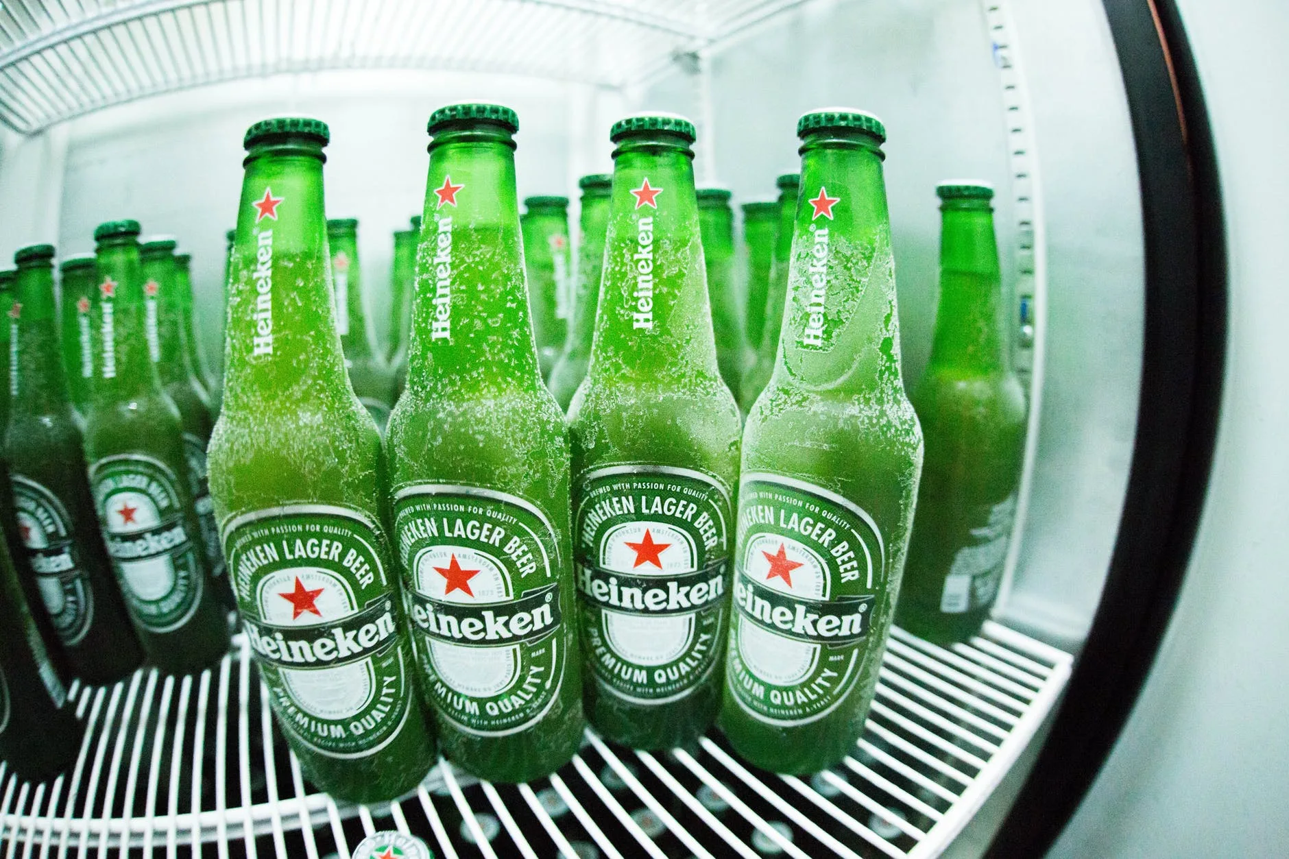 Ministério da Justiça notifica Heineken para ajustar campanha de recall