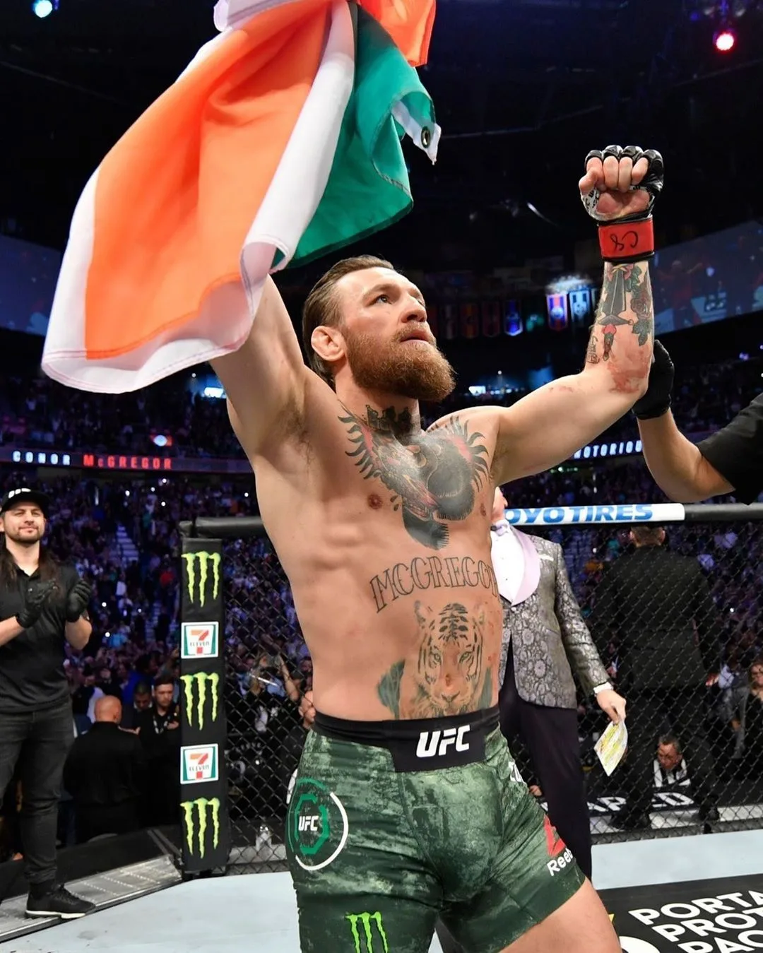 Conor McGregor é preso após ser acusado de agressão sexual