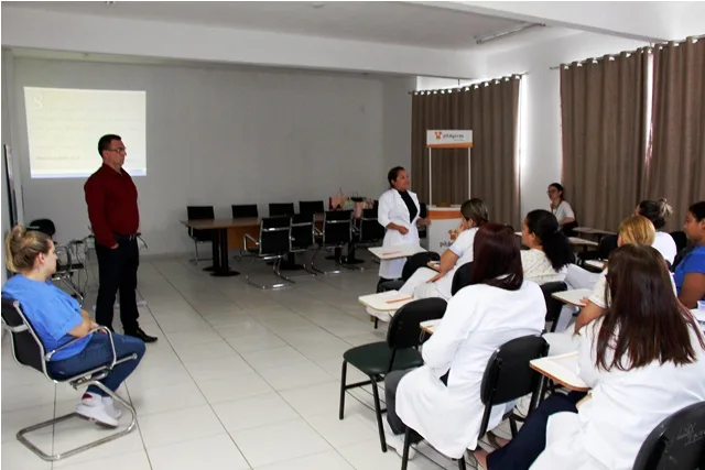 Hospital de Guarapari fala sobre cuidado pessoal na "Semana da Enfermagem"