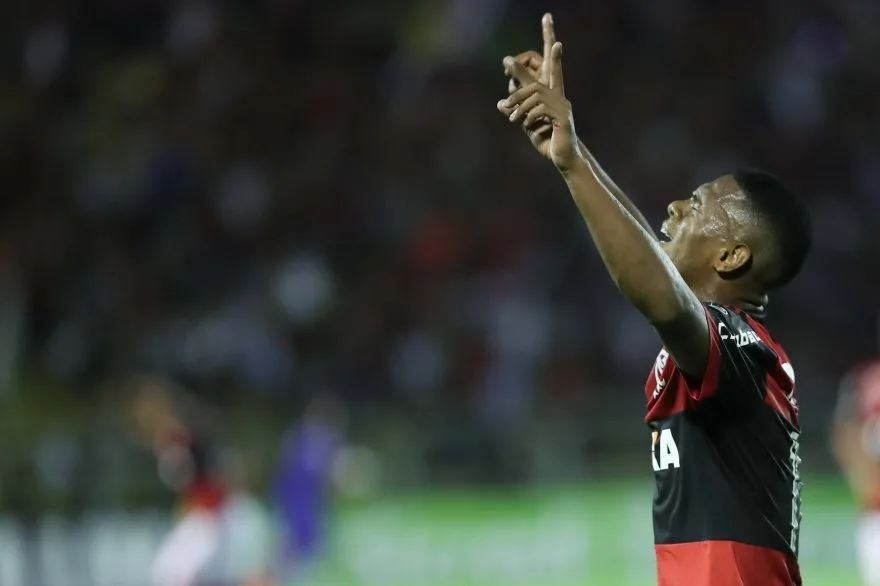 Flamengo usa time sub-20 e vence Volta Redonda na estreia do Carioca