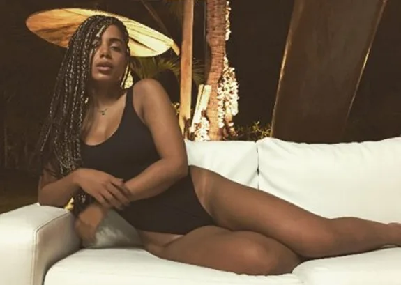 Seguidores de Anitta criticam novo visual da cantora