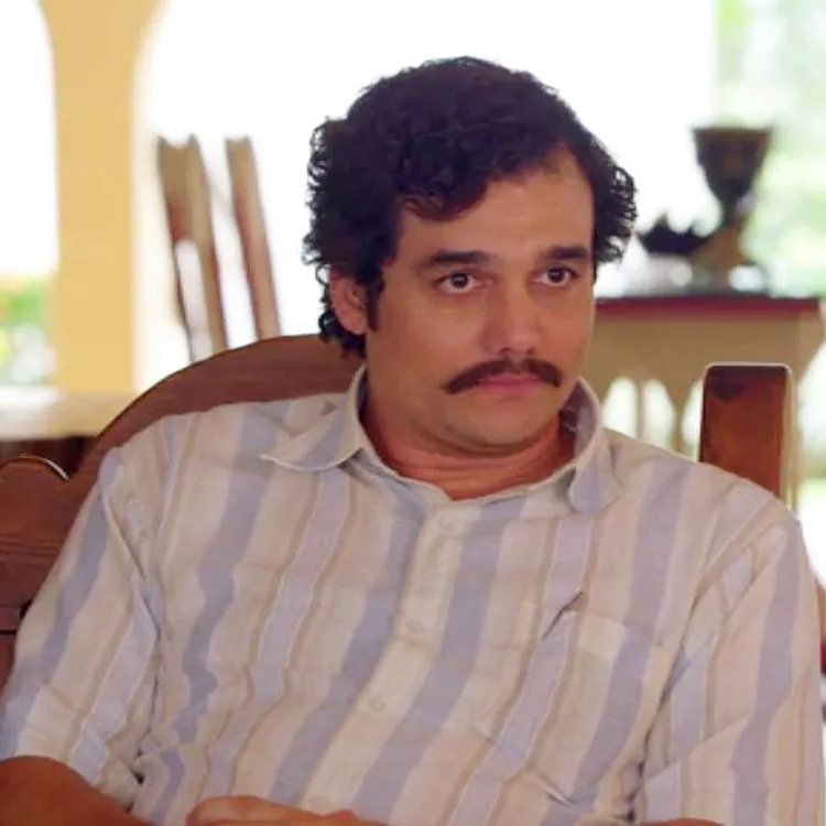 Wagner Moura volta ao papel de Pablo Escobar na 2ª temporada de Narcos