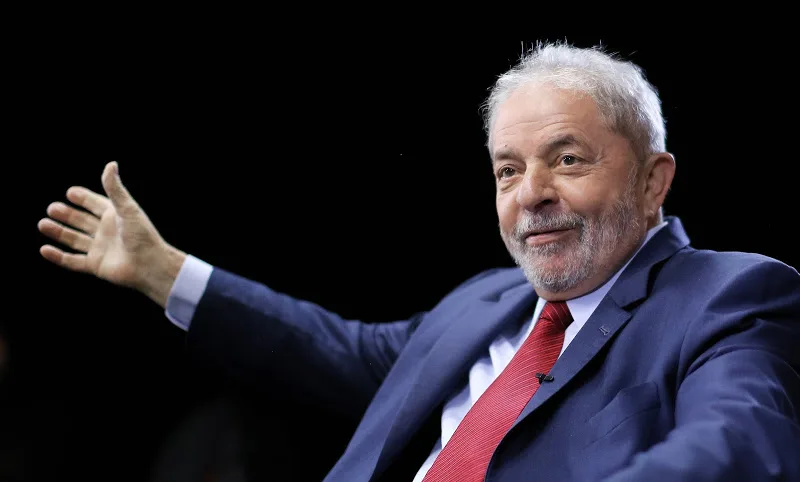 Movimentação financeira de 'garçom de Lula' foi 69 vezes superior aos rendimentos