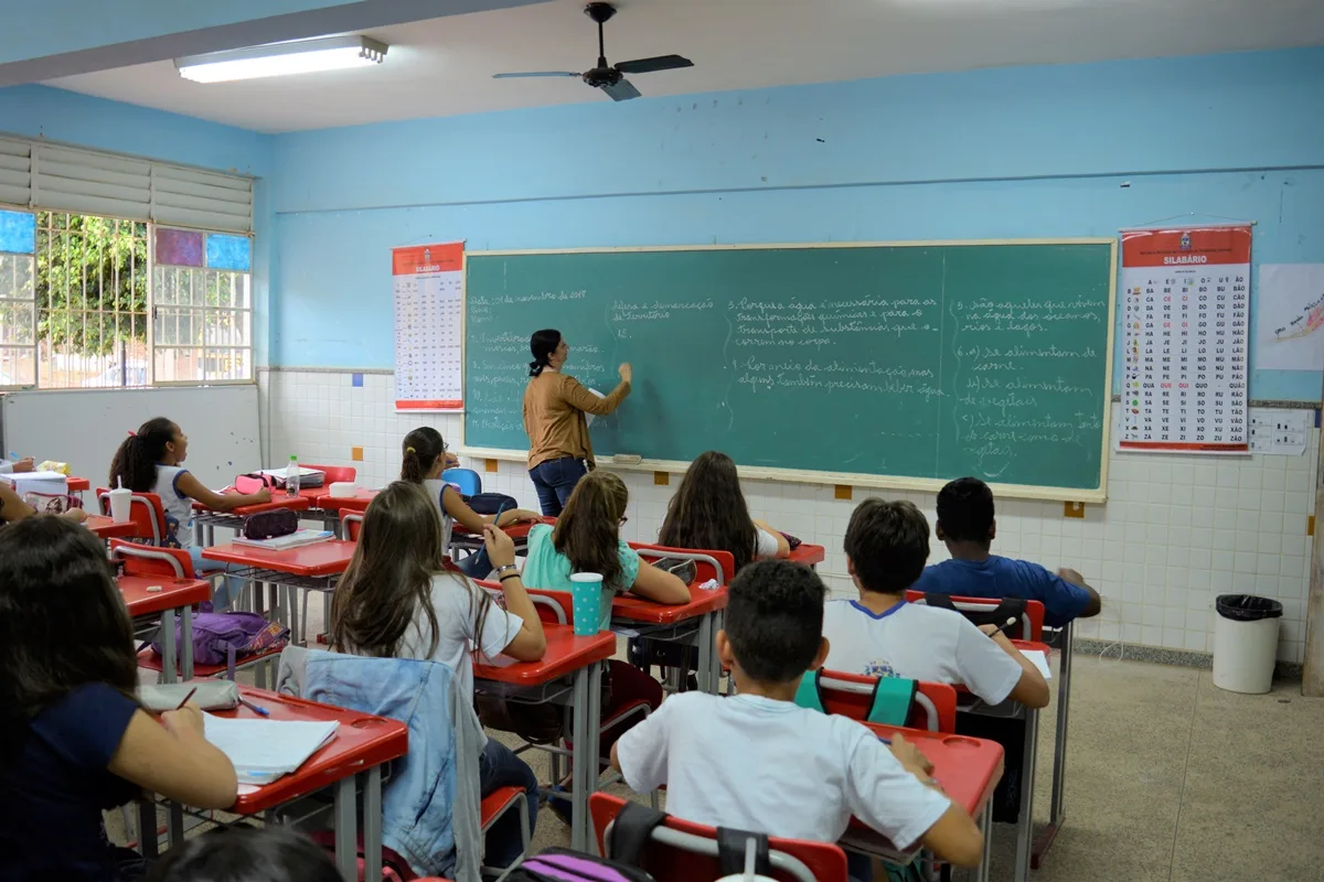 Alunos da rede municipal de Presidente Kennedy retornam às aulas na próxima segunda-feira