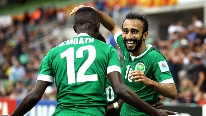 Arábia Saudita vence Japão, desbanca Austrália e se classifica para Copa do Mundo