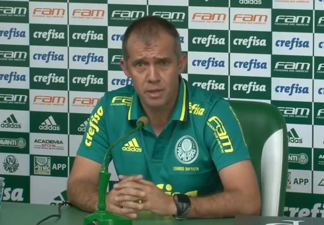 Eduardo Baptista diz que falou com pai e Cuca antes de assumir o Palmeiras