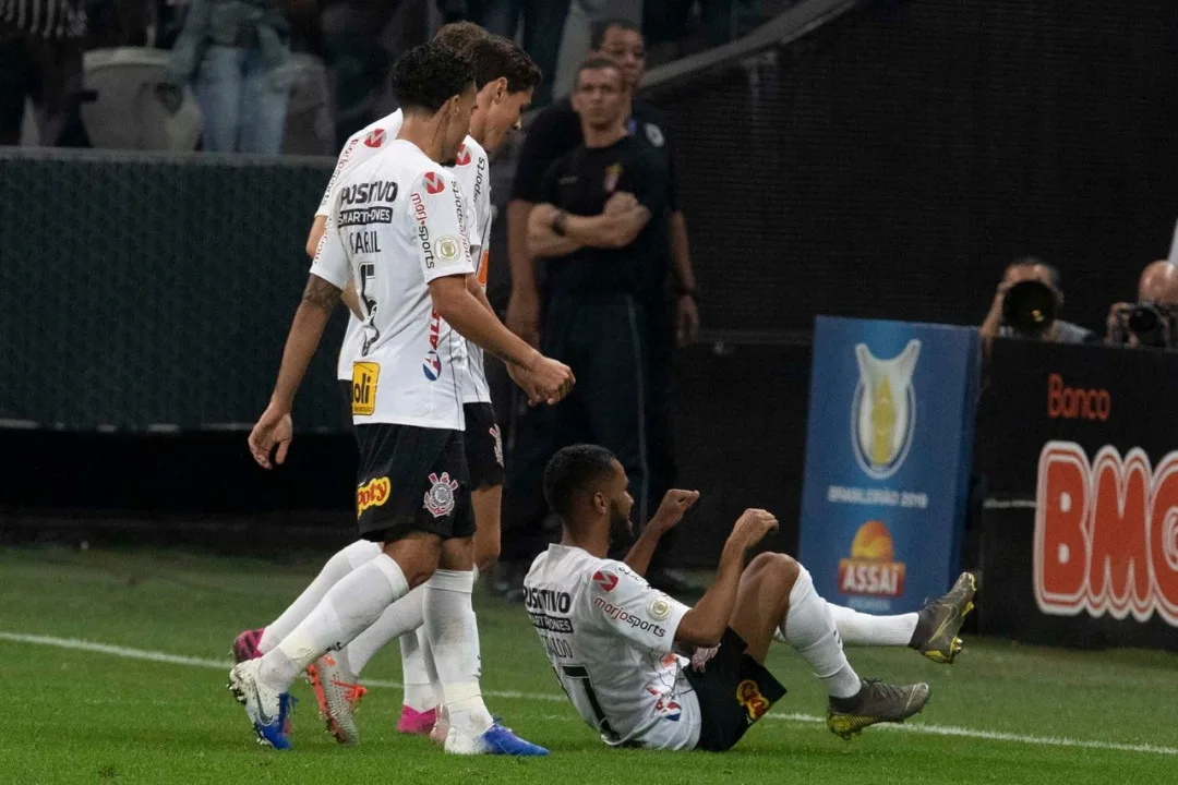 Em 'maratona', Corinthians tem mais vitórias do que derrotas como visitante