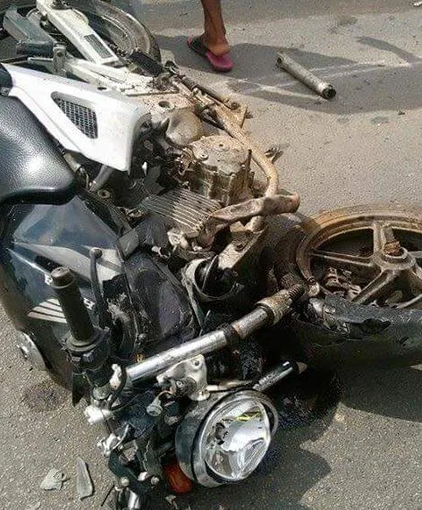 Criança e motociclista ficam feridos em acidente na BR 101 em São Mateus