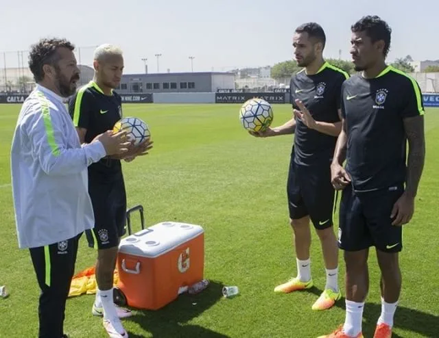 Seleção estará completa para primeiro treino em Quito