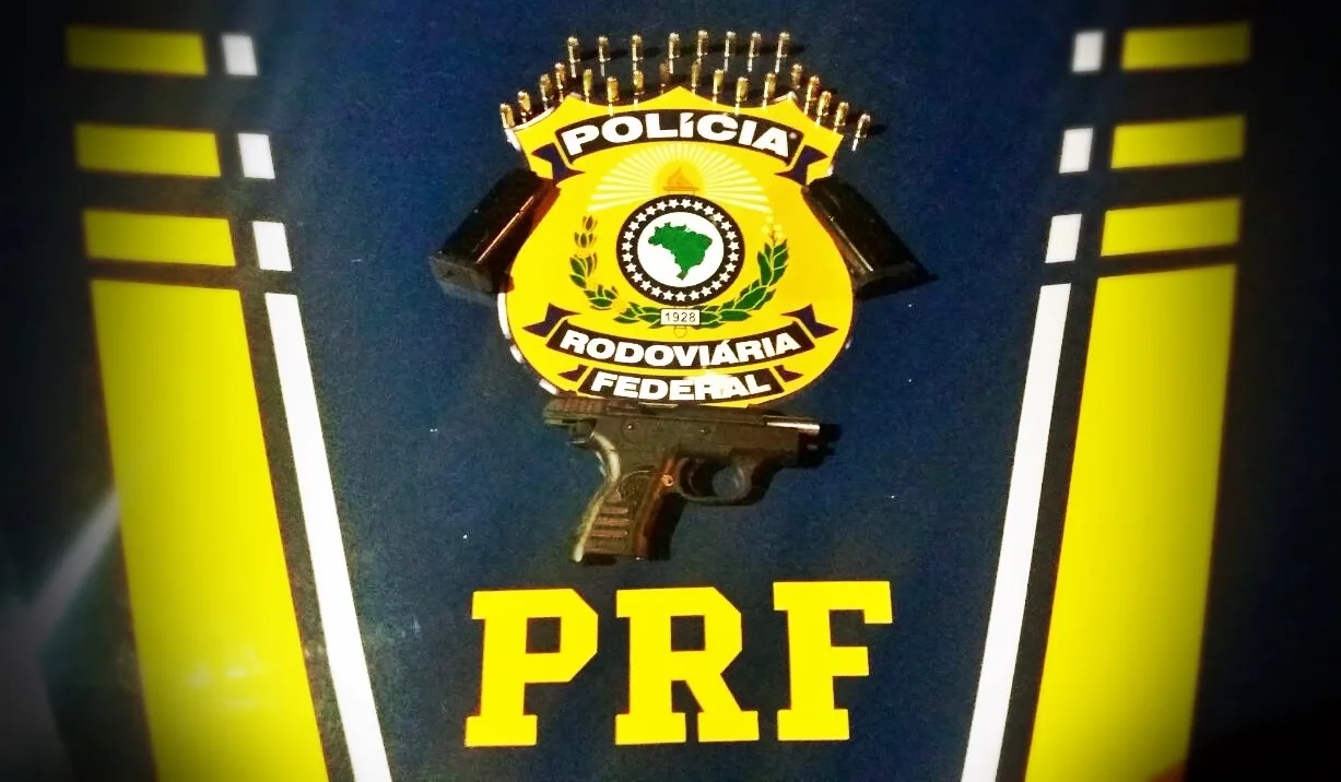 Homem é detido com pistola italiana na BR 101 em Cariacica